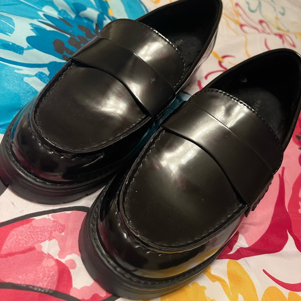 Old Navy loafers